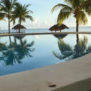 Front Private With Shared Bathroom Apartment Cancun